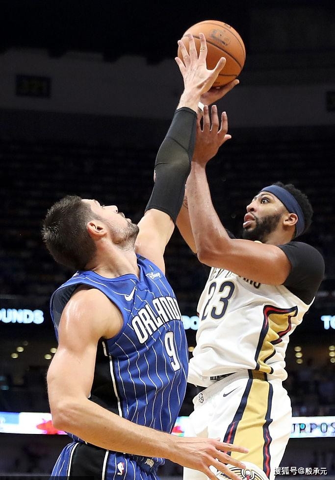 揭幕战的重 揭幕战的重